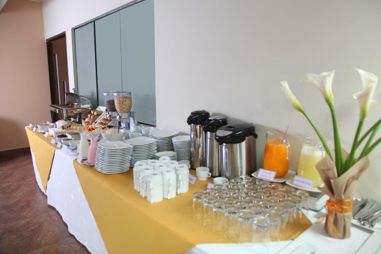 Hotel Rivera Inn Ліма Екстер'єр фото
